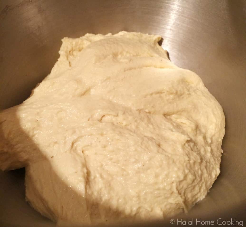 mhadjeb-dough-after-10-minutes-kneading